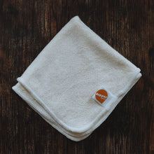 Load image into Gallery viewer, Reusable bamboo Wipe (single)