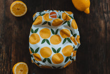 Load image into Gallery viewer, Squeeze me baby